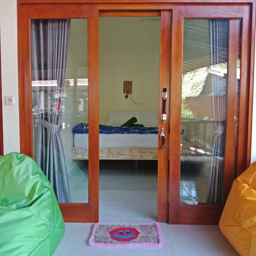 Backpackers Home Amed 외부 사진